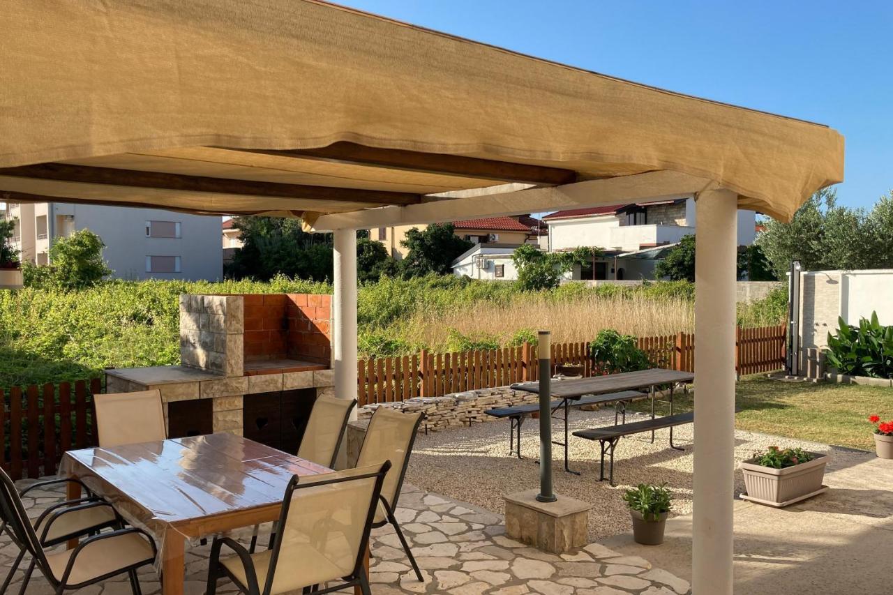 Apartments By The Sea Nin, Zadar - 18457 المظهر الخارجي الصورة