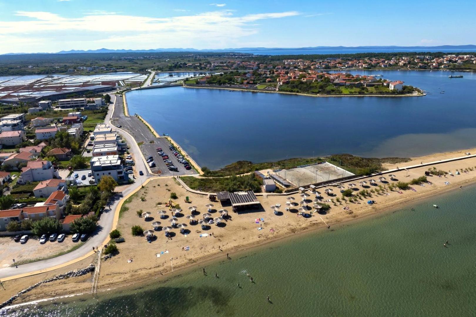 Apartments By The Sea Nin, Zadar - 18457 المظهر الخارجي الصورة